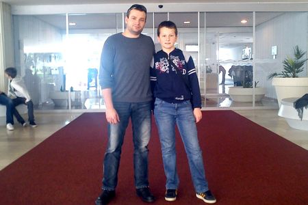 Domagoj s mentorom Velimirom Ivekovićem