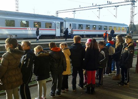 Na željezničkom kolodvoru dočekali su vlak